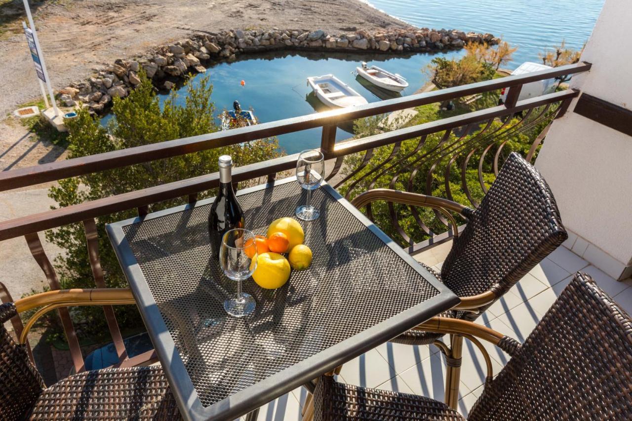 Pansion Croatia Bed & Breakfast Starigrad Paklenica Exterior photo