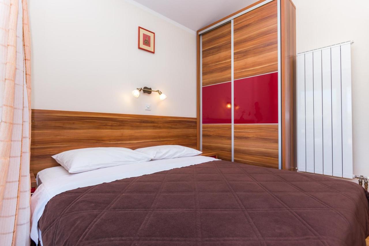 Pansion Croatia Bed & Breakfast Starigrad Paklenica Exterior photo