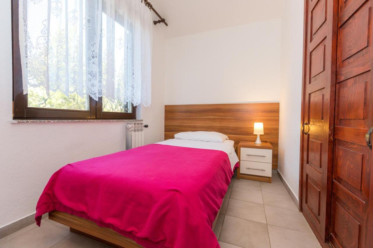 Pansion Croatia Bed & Breakfast Starigrad Paklenica Exterior photo