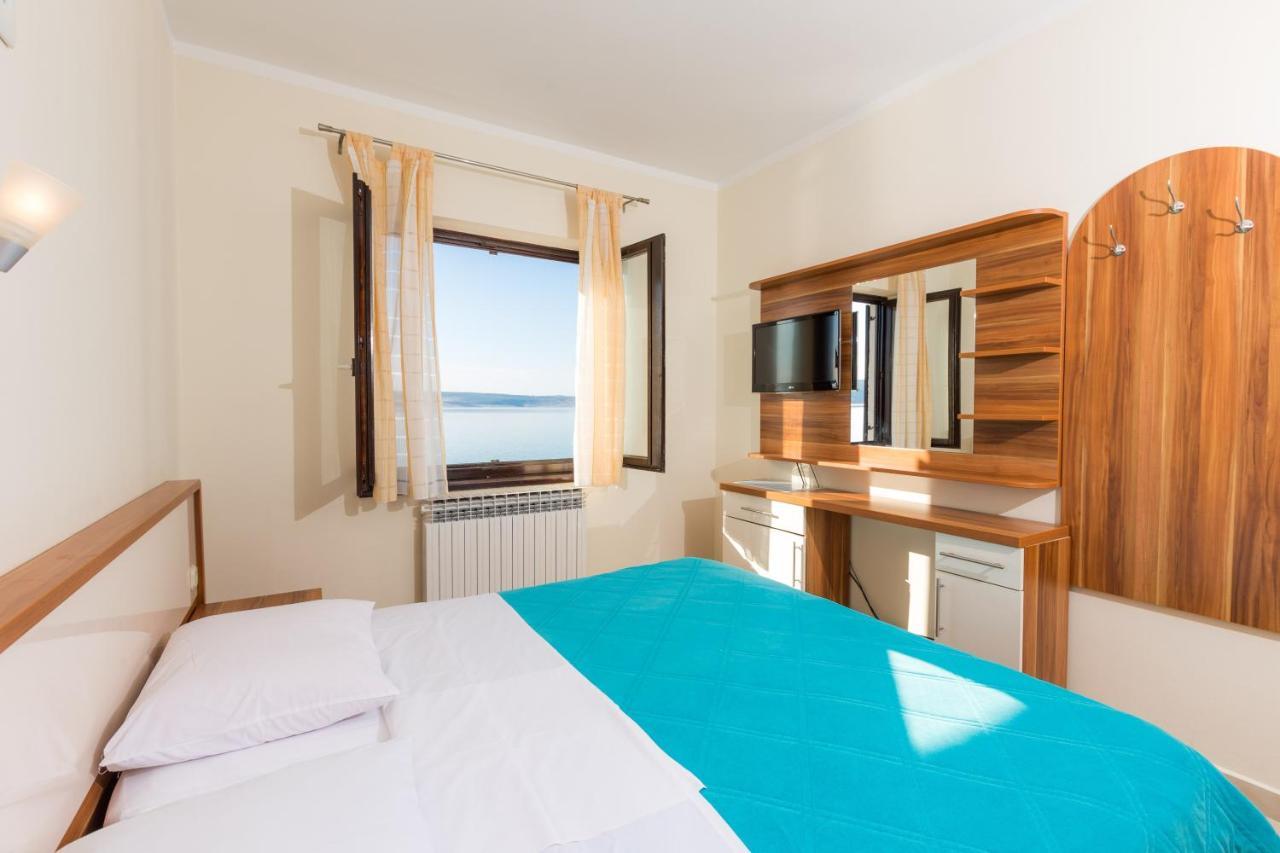 Pansion Croatia Bed & Breakfast Starigrad Paklenica Exterior photo