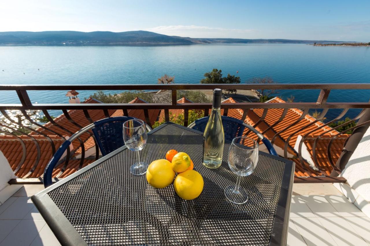 Pansion Croatia Bed & Breakfast Starigrad Paklenica Exterior photo