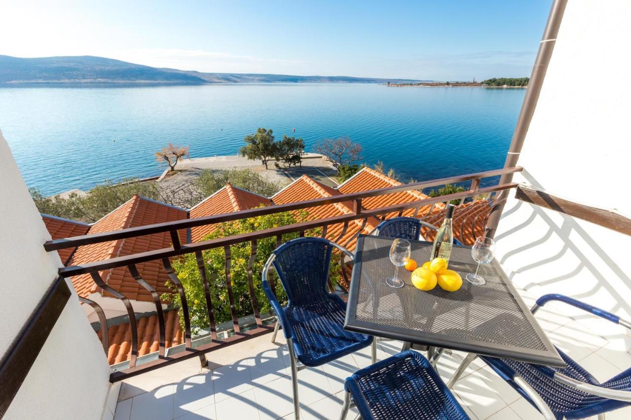 Pansion Croatia Bed & Breakfast Starigrad Paklenica Exterior photo