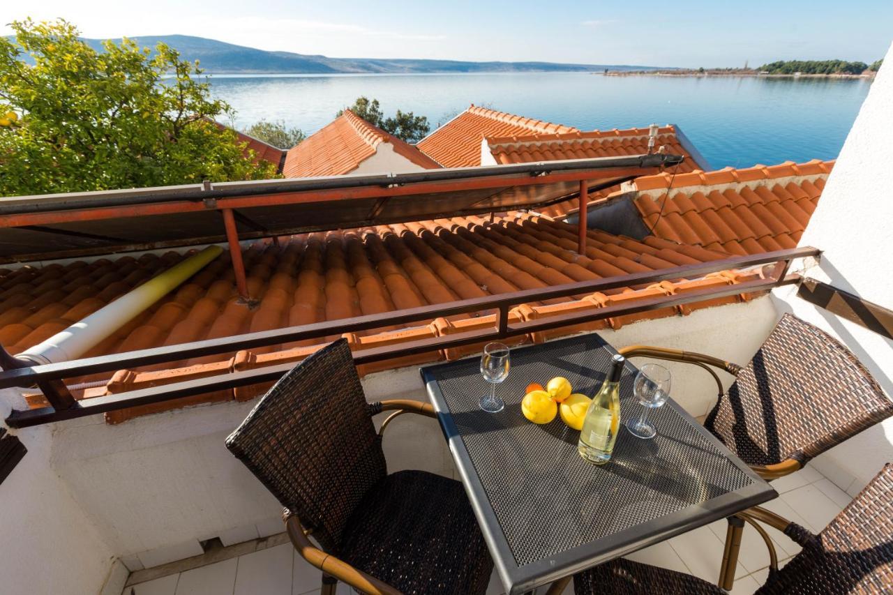 Pansion Croatia Bed & Breakfast Starigrad Paklenica Exterior photo