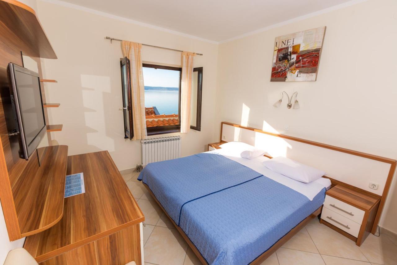 Pansion Croatia Bed & Breakfast Starigrad Paklenica Exterior photo