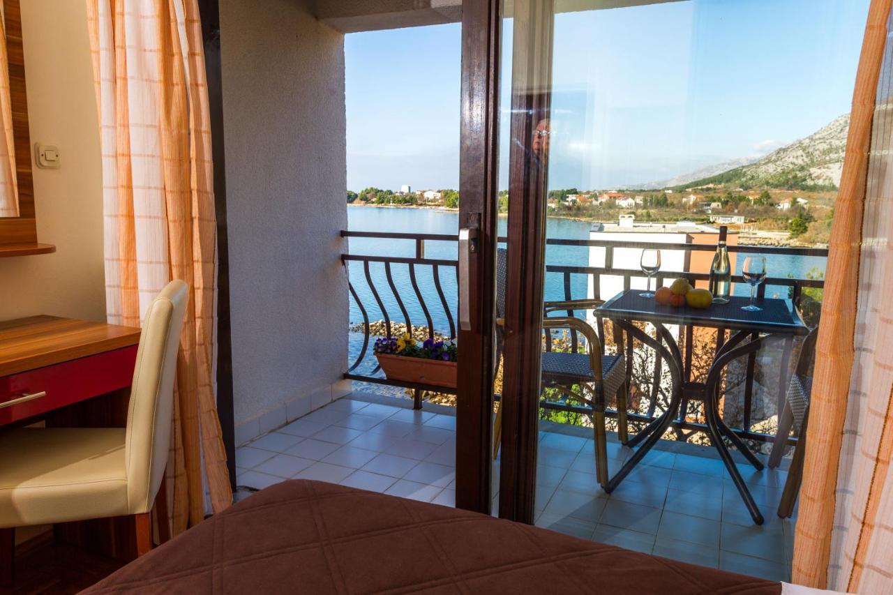 Pansion Croatia Bed & Breakfast Starigrad Paklenica Exterior photo