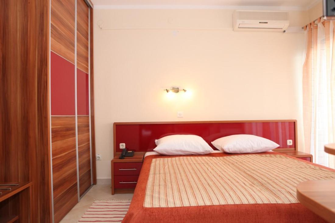 Pansion Croatia Bed & Breakfast Starigrad Paklenica Exterior photo