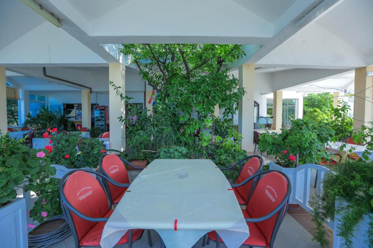 Pansion Croatia Bed & Breakfast Starigrad Paklenica Exterior photo